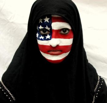 http://worldmeets.us/images/American.Muslim.girl.flag.face_pic.jpg