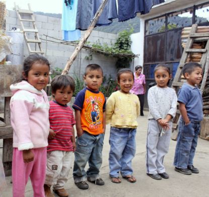 http://worldmeets.us/images/Guatemala-children-immigration_pic.jpg