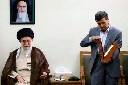 http://worldmeets.us/images/Khamenei-Ahmadinejad-final-report_pic.jpg