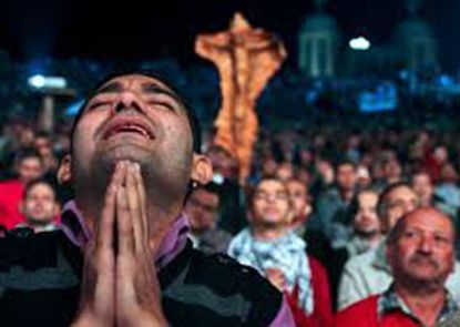 http://worldmeets.us/images/christians-iraq-pray_pic.jpg