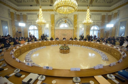 http://worldmeets.us/images/g20-seating-russia_pic.png