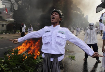 http://www.worldmeets.us/images/jakarta-muhammad-protest_pic.png