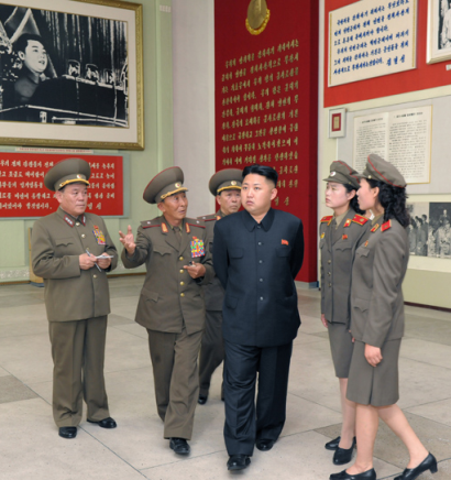 http://www.worldmeets.us/images/kim-jong-un-fatherland-museum_pic.png