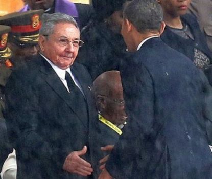 http://worldmeets.us/images/obama-castro-mandela-handshake_pic.jpg