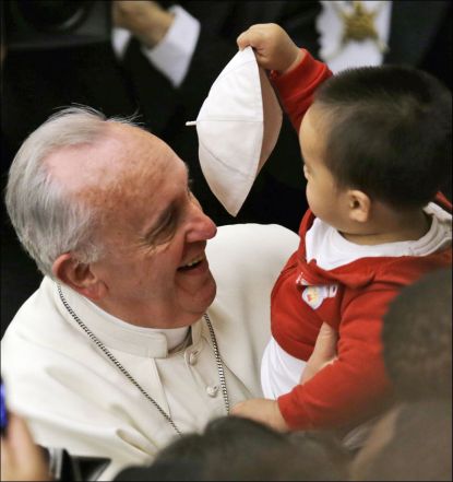 http://worldmeets.us/images/pope-francis-child_pic.jpg