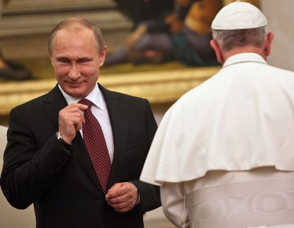 http://worldmeets.us/images/putin-pope-francis-grin_pic.jpg