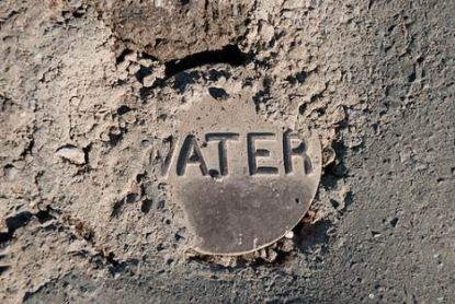 http://worldmeets.us/images/water-dust-drought_pic.jpg